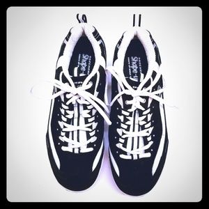 Sketchers Shape-ups Women's 10